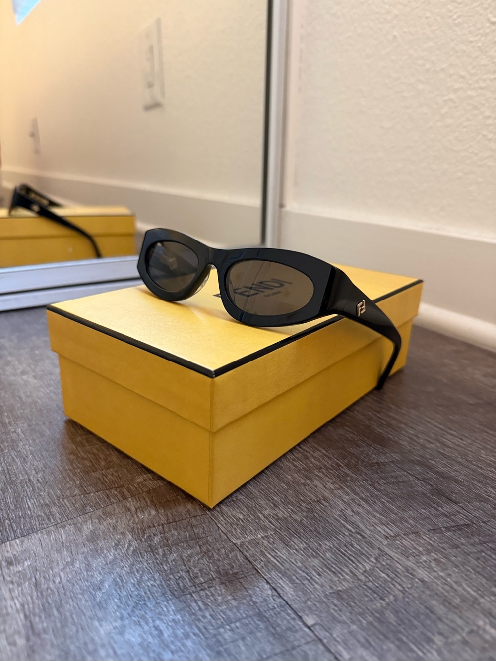 Brand new Fendi Black Oval Sunglasses with Subtle Temple Logo